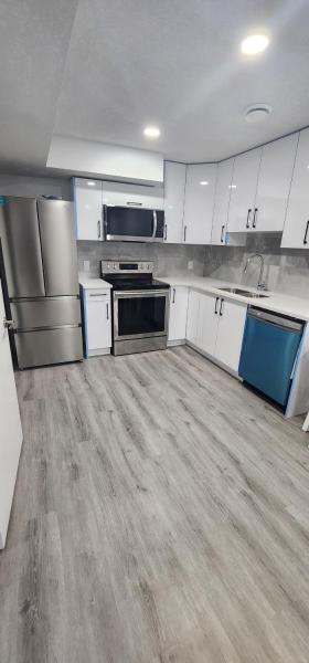 Cozy One bedroom BSMT Apartment